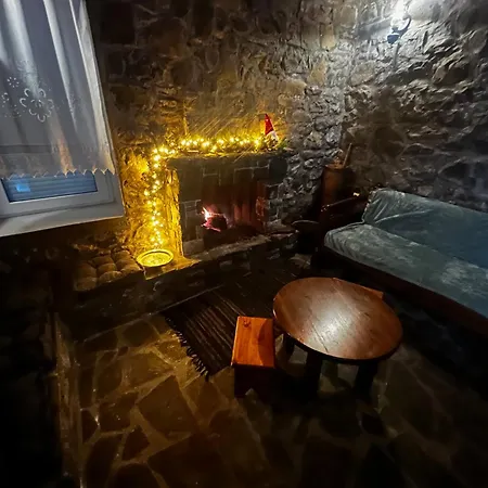 Alpehytte Chalet Karpenisi